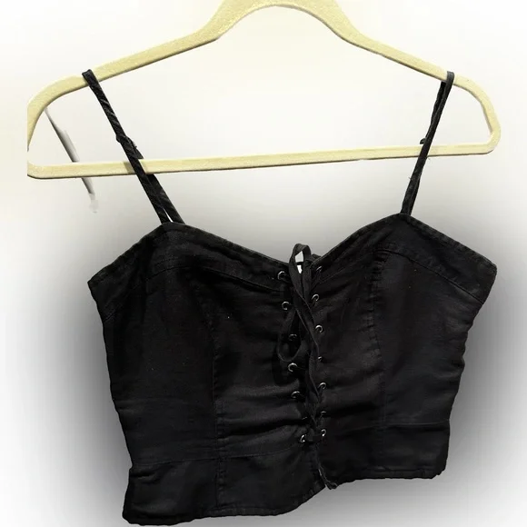 Forever 21 Tops Forever Black Bustierstyle Crop Top Size M